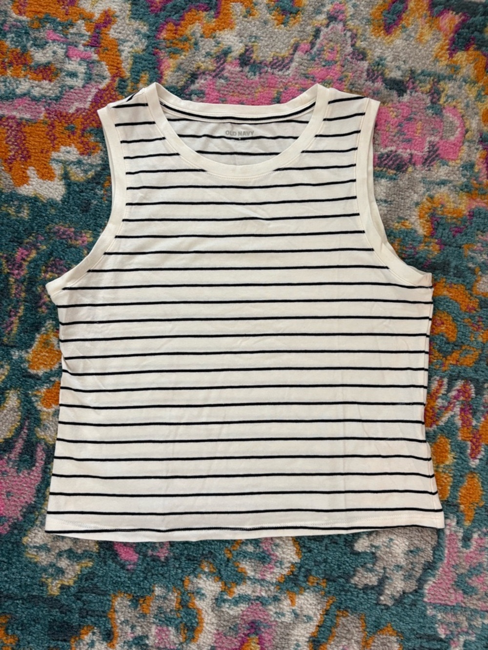 Old Navy Black & White Striped Crewneck Tee